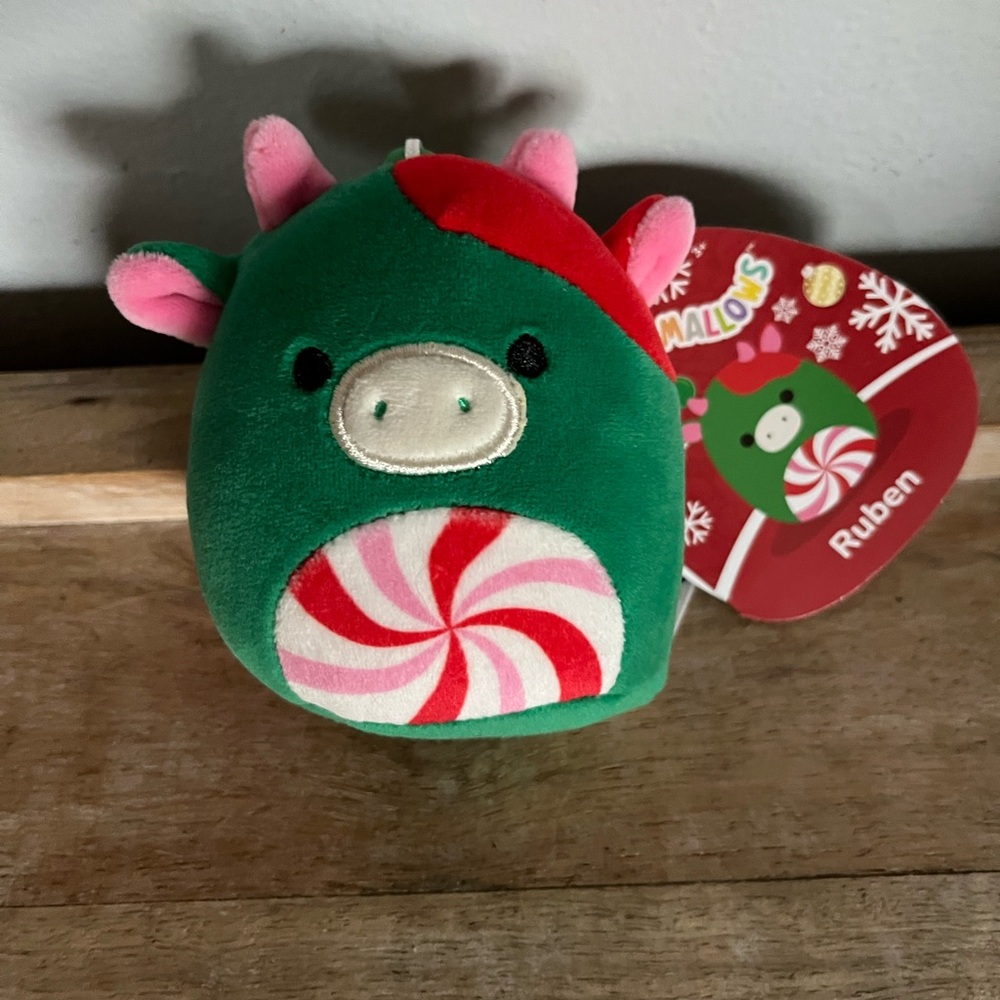 Squishmallow 2025 Christmas Ruben the Cow 5” Green Red Swirl Pink Horns NEW - Picture 3 of 8